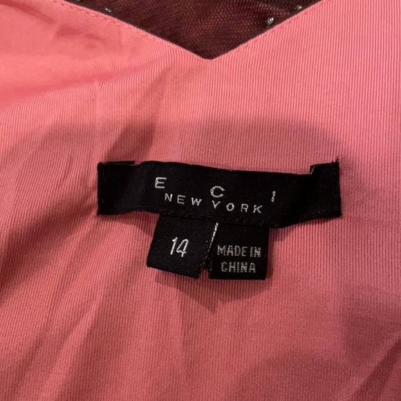 E C I dress - Picture 8 of 8